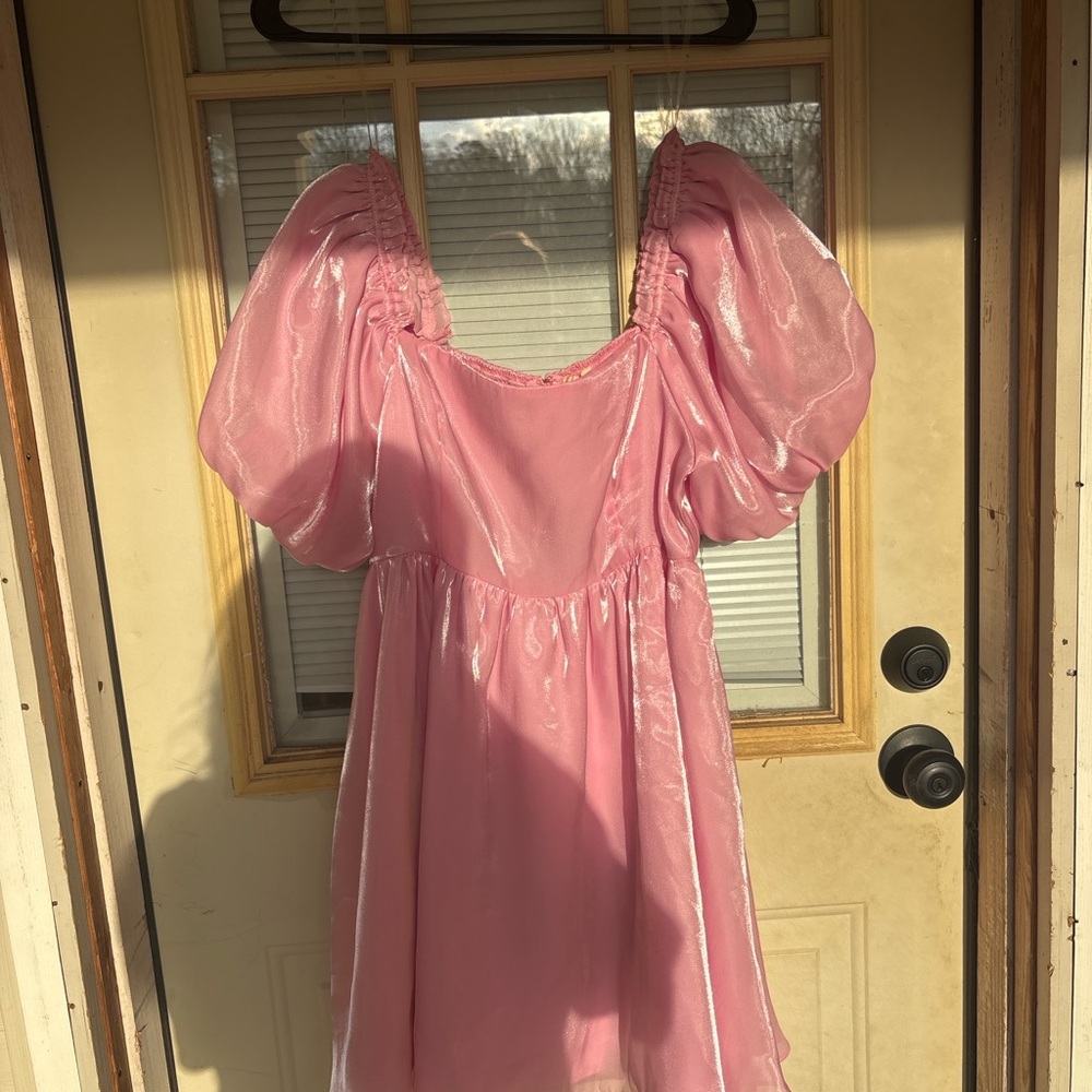 Main Strip Shimmering Pink Dress